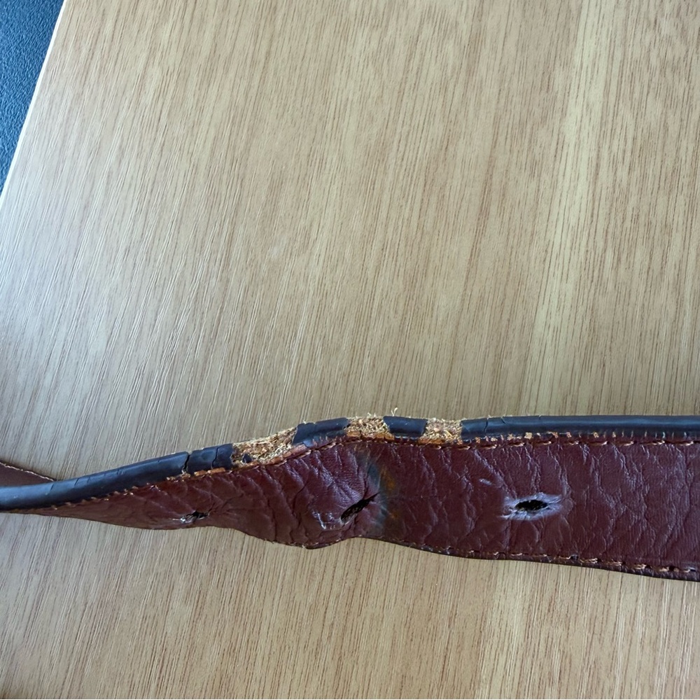 Southern Tide The Skipjack Leather Canvas Fish Logo Red Belt Men’s size 38 - Picture 12 of 15